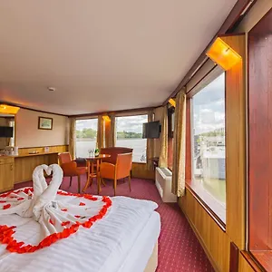 Fortuna Boat Botel Budapešť
